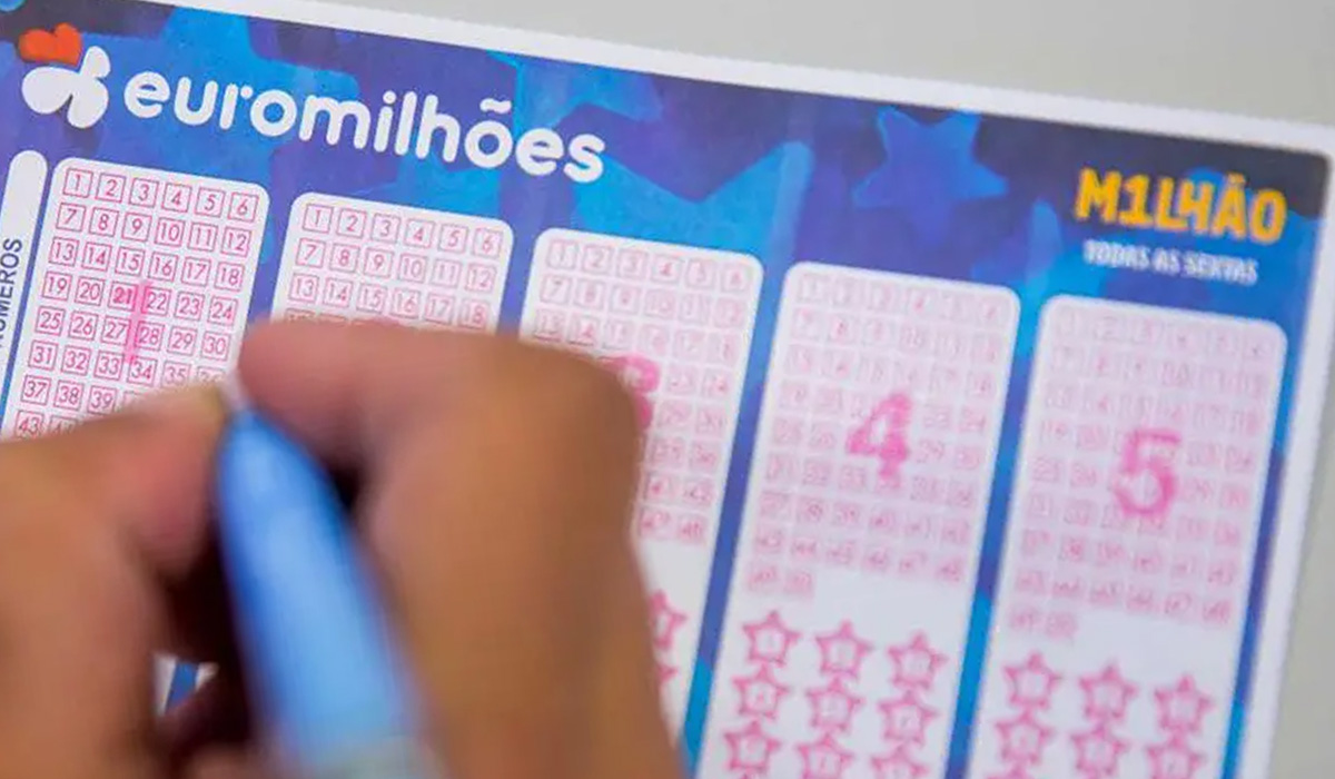 Acabar o mês 17 milhões de euros mais rico? Hoje há sorteio do Euromilhões
