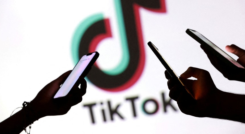"Empresa que jovens queriam salvar". EUA fecham acordo com a China sobre TikTok