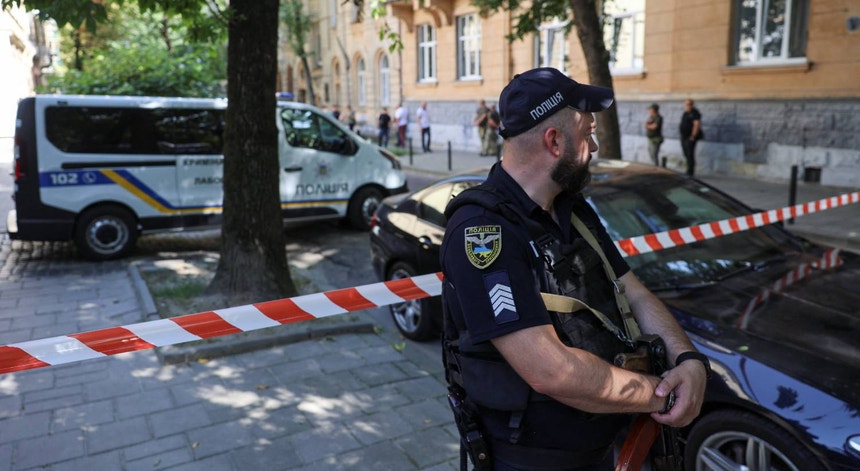 Suspeita de envolvimento russo. Detido suspeito do assassinato de Andriy Parubiy