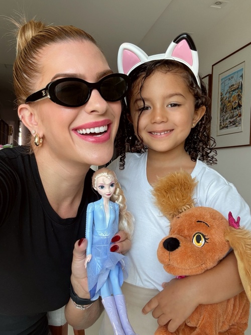 Lore Improta com Liz