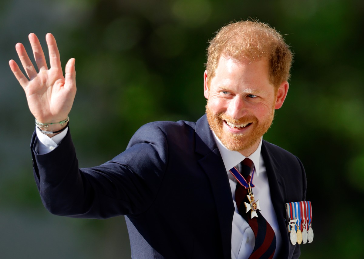 Príncipe Harry fez visita secreta a outro membro da Família Real além de Charles, revela revista | Celebridades