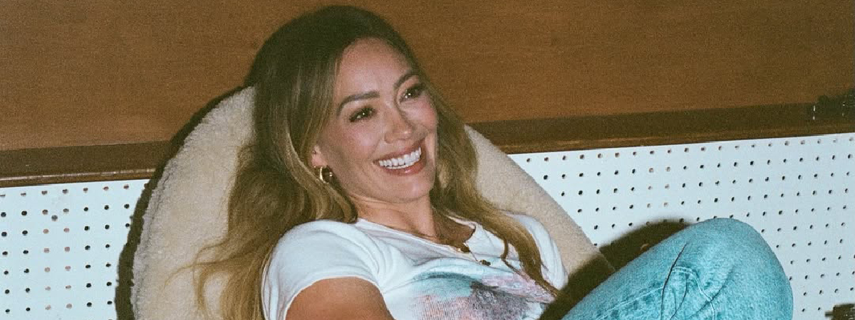 Hilary Duff anuncia retorno para a música após 10 anos de hiato – Rádio Mix FM