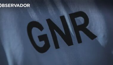 Militar da GNR fora de serviço agredido por três homens – Observador
