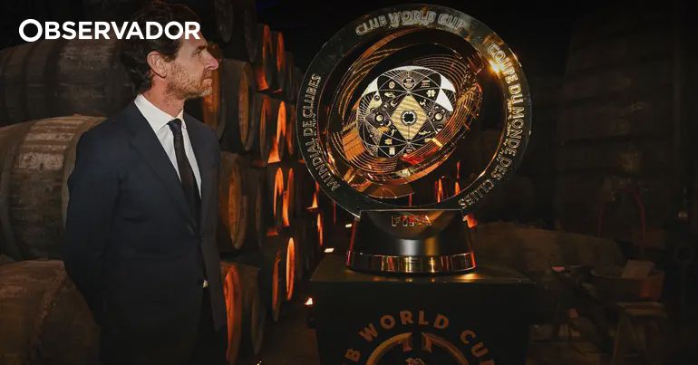 "Enviou mensagem e respondi 'É o teu destino de vida'" – Observador