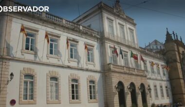 Vereadora do PS demite-se após aposta com autarca – Observador