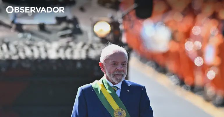 Esquerda e direita saem à rua no Brasil – Observador