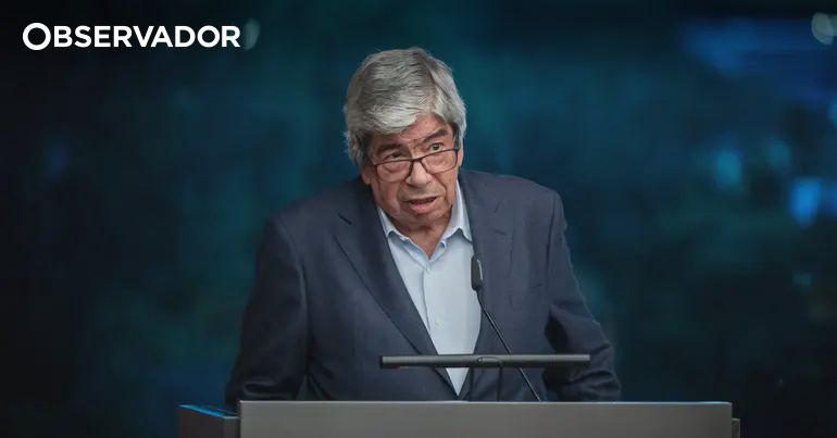 Glória. Ferro Rodrigues "indignado" com afirmações de Moedas – Observador
