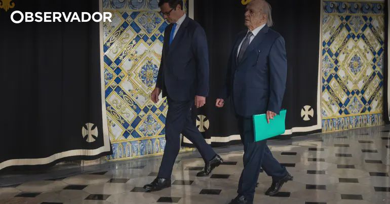 Balsemão pede que se "cerrem fileiras" em torno de Mendes – Observador