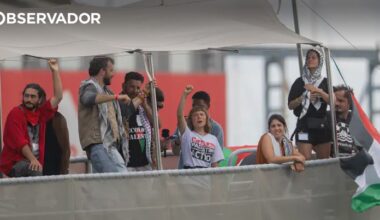 A caminho de Gaza, Mortágua denuncia "presença de drones" – Observador