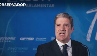 Paulo Núncio colhido em garraiada em Vila Franca de Xira – Observador