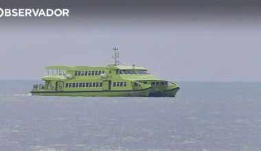 Ferry entre Setúbal e Tróia que encalhou regressou ao porto – Observador
