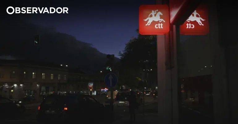 Presentes apanhados na suspensão de envios postais para EUA – Observador