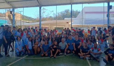 Escola Aristeu Aguiar realiza projeto literário com participação do autor do livro ‘Fininho’