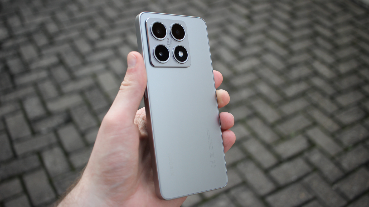 Xiaomi 14T com mais de R$ 2.500 de desconto e ainda pode ser parcelado
