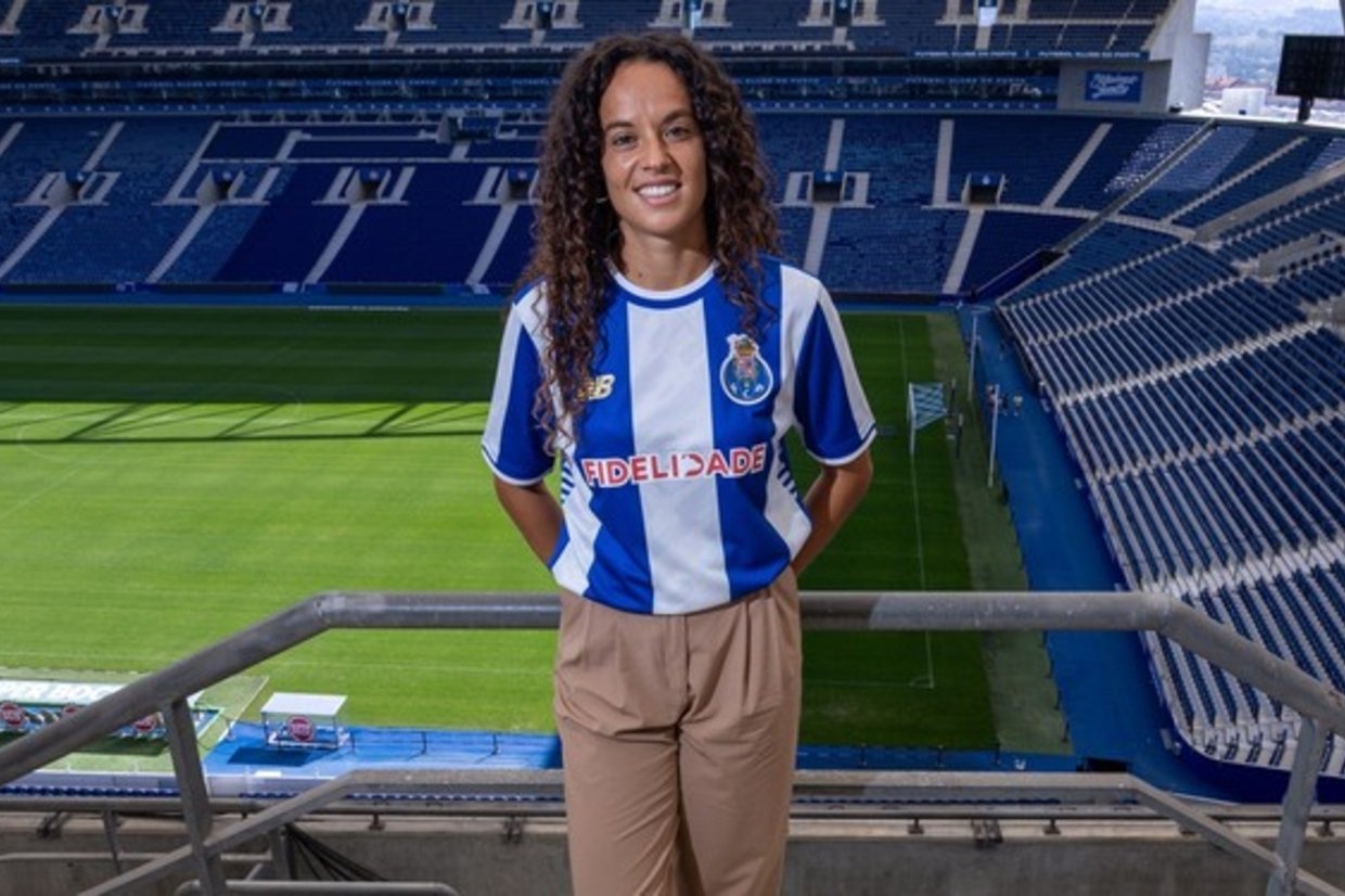 Internacional portuguesa reforça o FC Porto - zerozero.pt