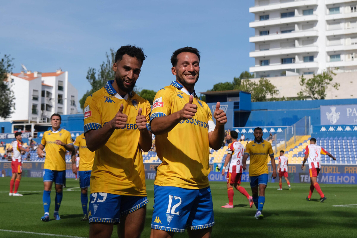 Estoril Praia 3x1 AFS - Resumo, Destaques e Crónica de Jogo - zerozero.pt