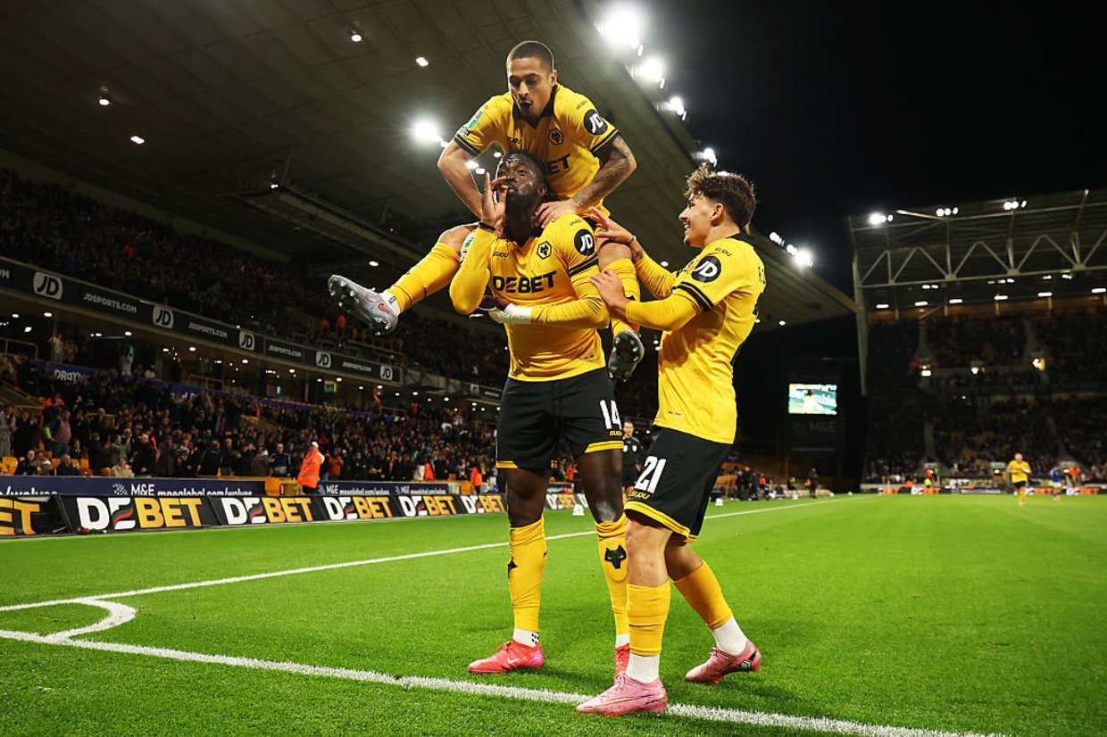 Wolverhampton de Vítor Pereira avança na Taça da Liga - zerozero.pt