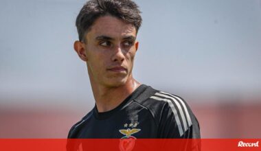 João Rego despromovido à equipa B do Benfica - Benfica