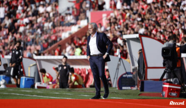 José Mourinho começa no Benfica tal como acabara: a ganhar por 3-0 - Benfica