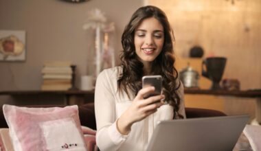 qual a operadora com mais clientes?