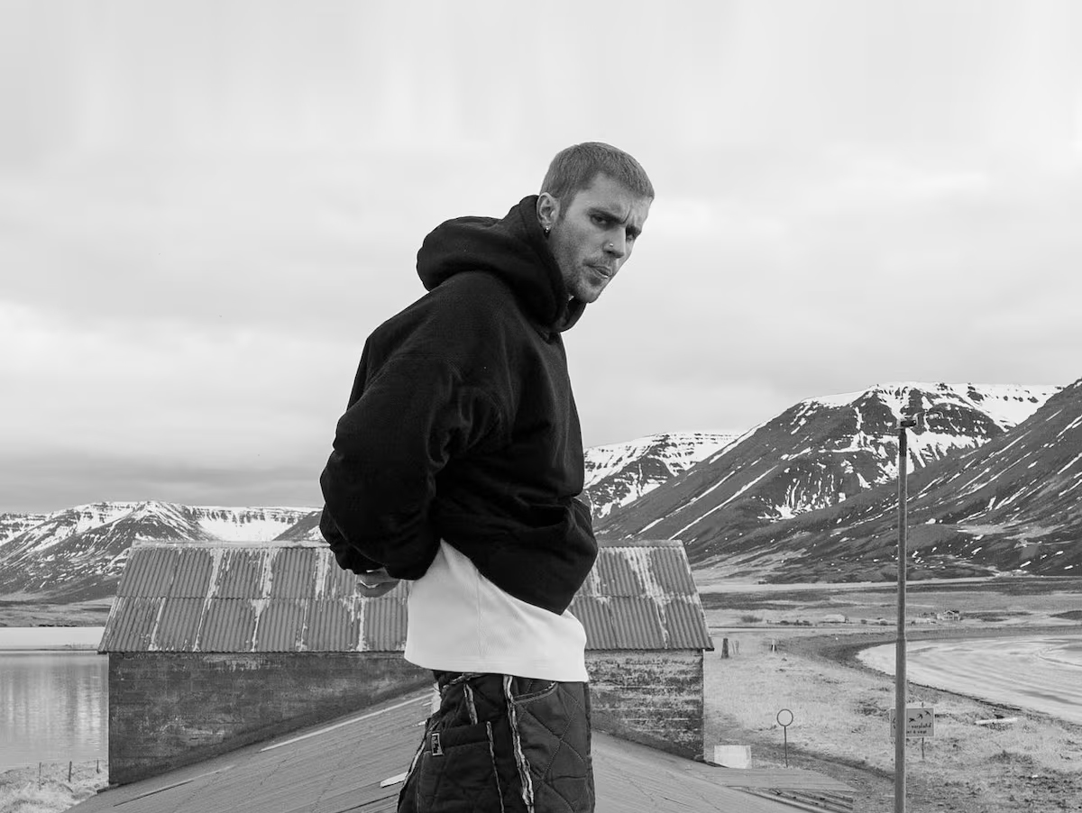 Justin Bieber: "DAISIES" é nº1 em três países mesmo sem ser single oficial