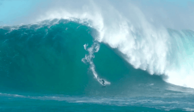 Quem é Michaela Fregonese, que faz história no Big Wave Challenge 2025