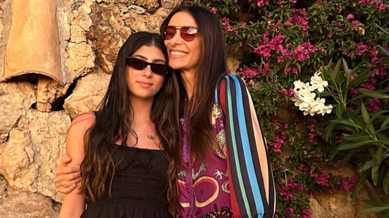 Mônica Martelli surpreende ao revelar o motivo de não morar com o namorado