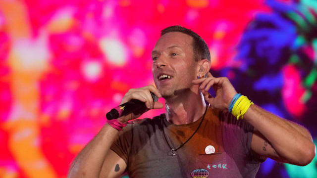 Casal é apanhado a trair durante concerto dos Coldplay