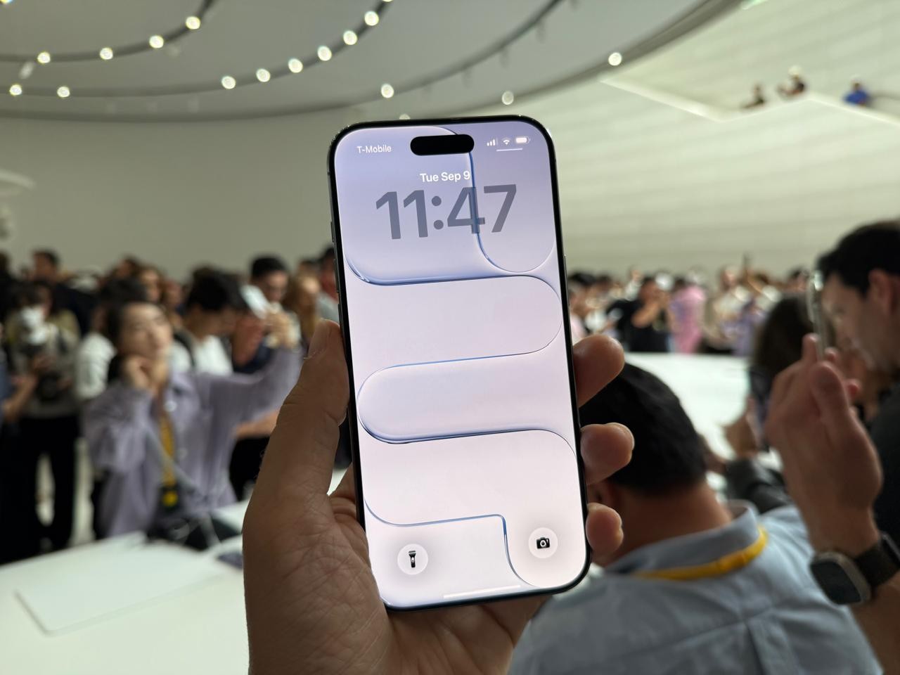 Novo iPhone Air tem tela imersiva grande de 6,5 polegadas — Foto: Bruno Rosa