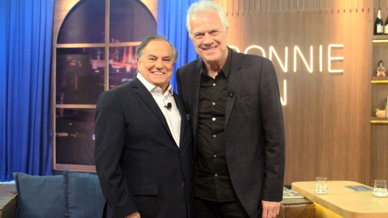 Pedro Bial revela como Cazuza e Oscar Schmidt o influenciaram no jornalismo