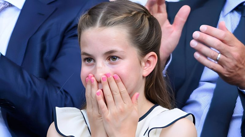 Princesa Charlotte quebra tradição e pediatra alerta: 'É diferente dos adultos'