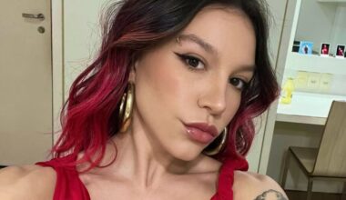 Priscilla revela que se casou de forma discreta com produtor musical