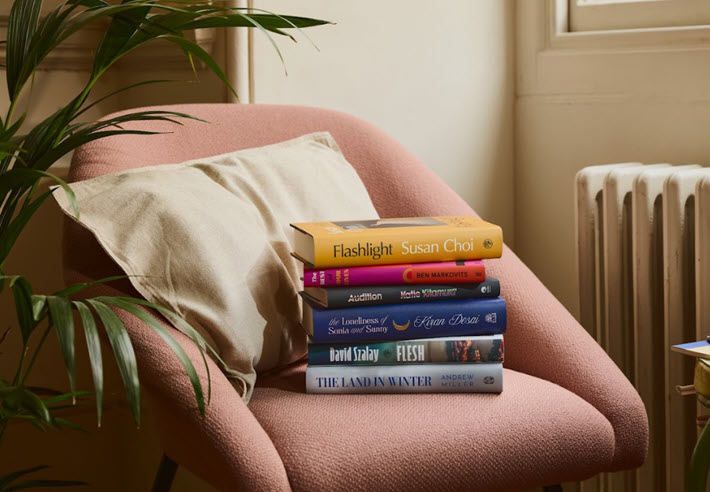 Booker Prize 2025 divulga lista de seis obras finalistas
