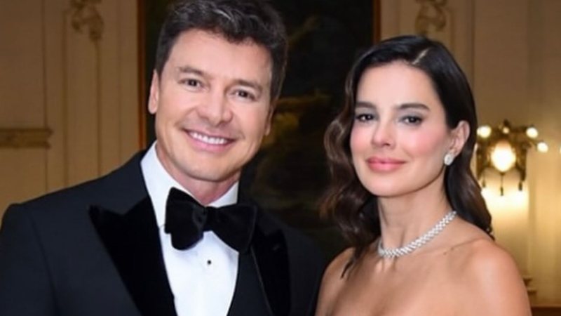 Rodrigo Faro e Vera Viel presenteiam funcionária com apartamento