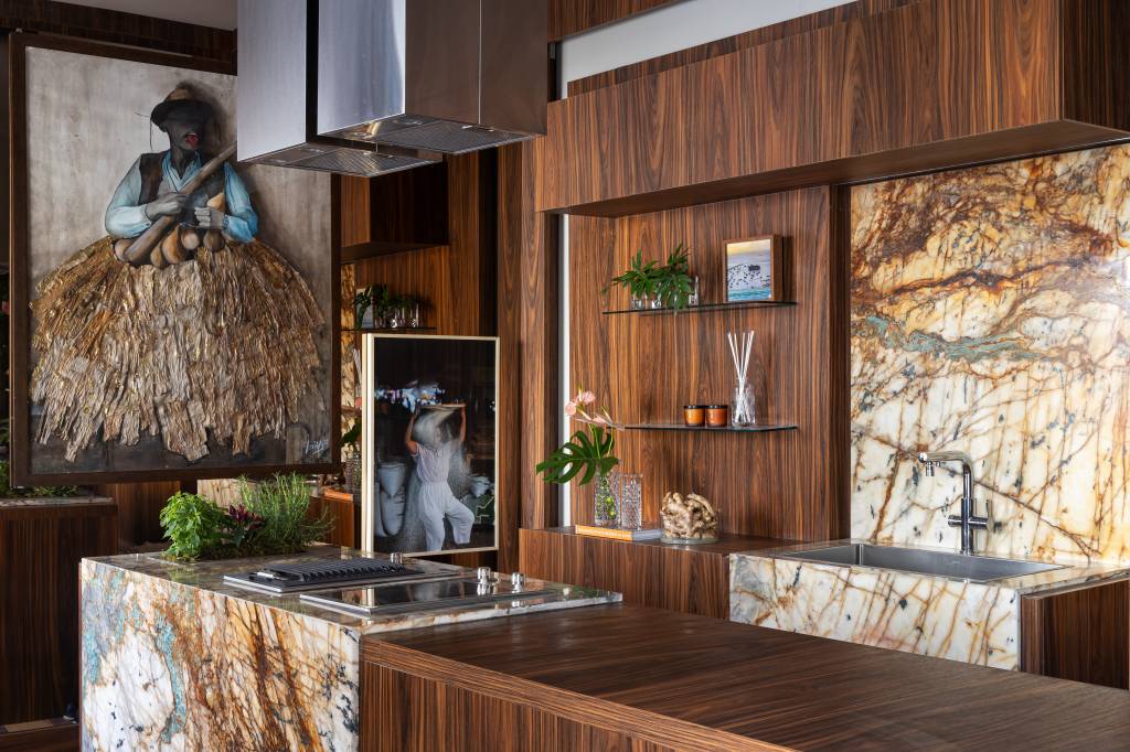 9 salas de estar lindas da CASACOR Bahia. Projeto de Erla Ribeiro Visco & Gabriela Giannotti.