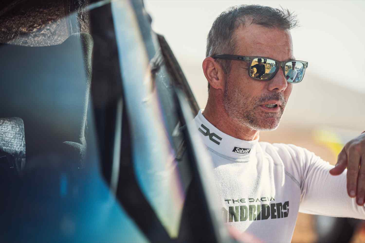 Rally Raid Portugal, dia difícil para a Dacia: “batemos numa árvore”, disse Loeb