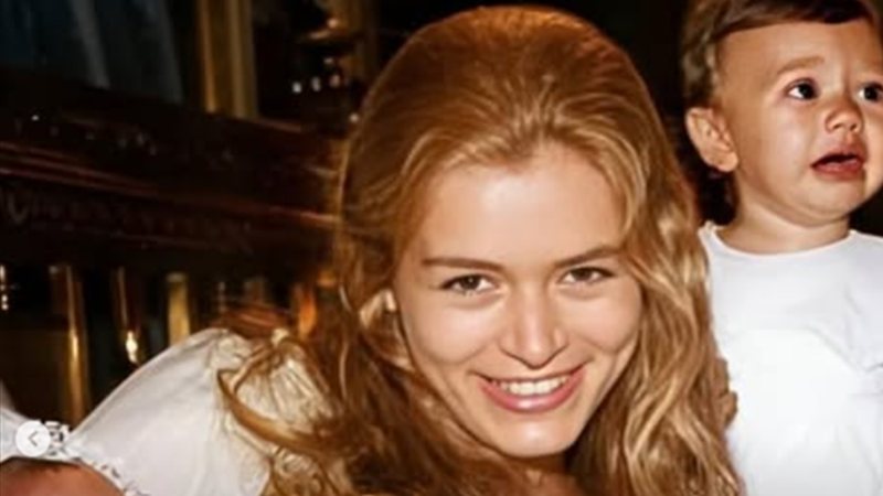Atriz de Terra Nostra saiu do país e exerce outra profissão; veja por onde anda