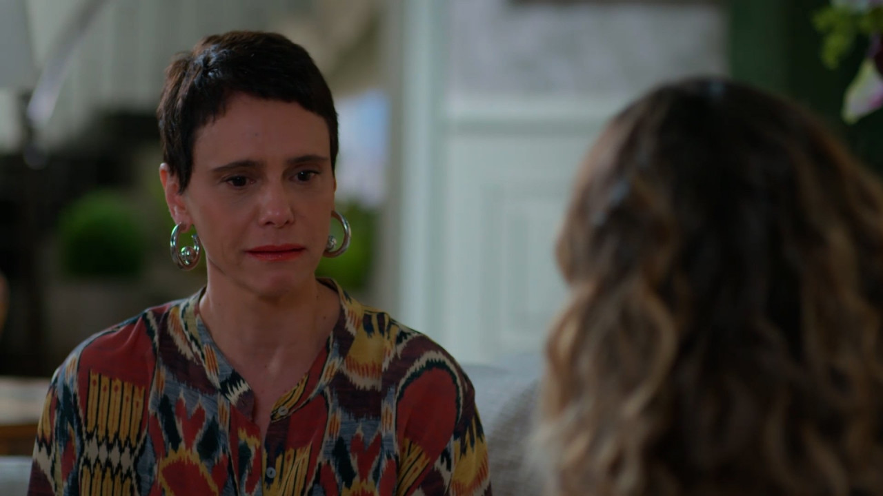Celina comete injustiça com Heleninha; entenda