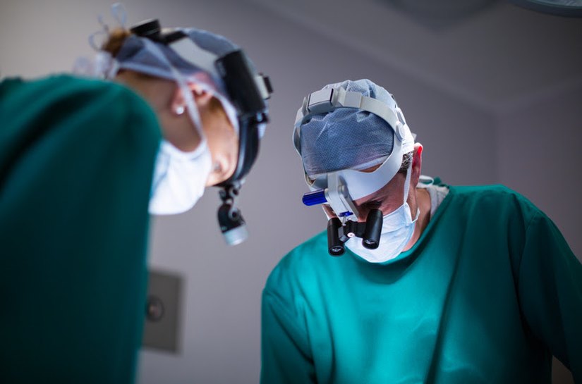 Principal causa de cegueira no mundo pode ser evitada com cirurgia