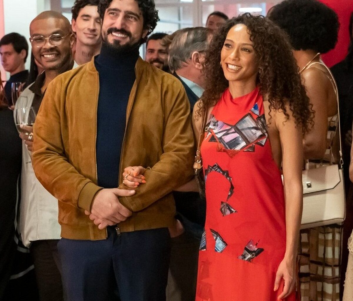 Raquel fica rica no fim. Saiba como será o final feliz
