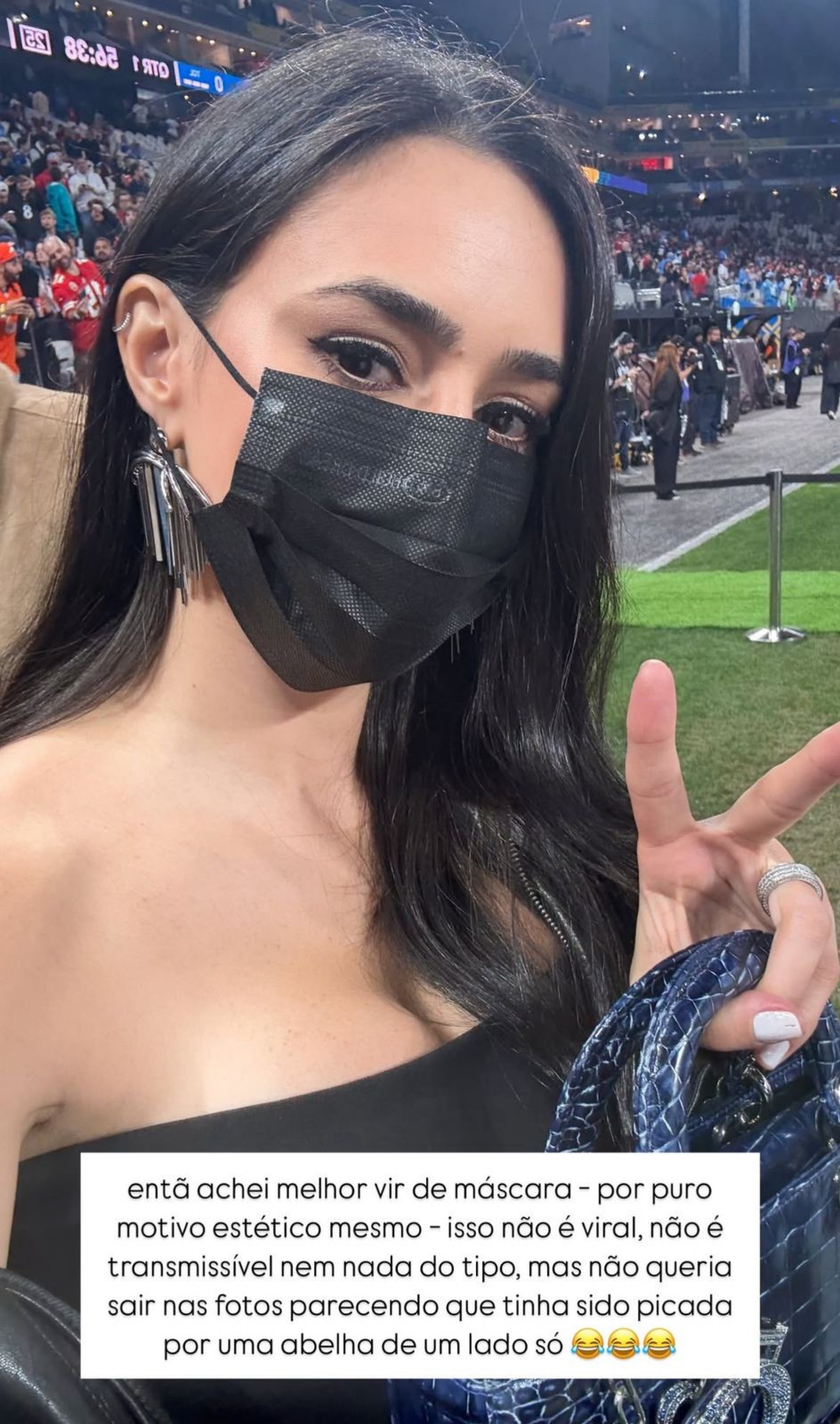 Bruna Biancardi apareceu de máscara durante jogo da NFL - Reprodução / Instagram