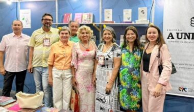 Escritores na Bienal (4).jpeg