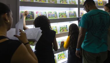 Eu coloro... Tá certo isso? - O Globo