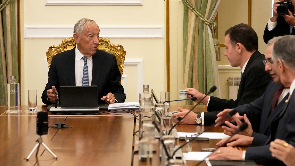 Marcelo Rebelo de Sousa promulga alterações à Lei dos Estrangeiros