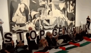 Num museu em Madrid, tinta vermelha num quadro contra "séculos de opressão". Noutro, gritos pela Palestina