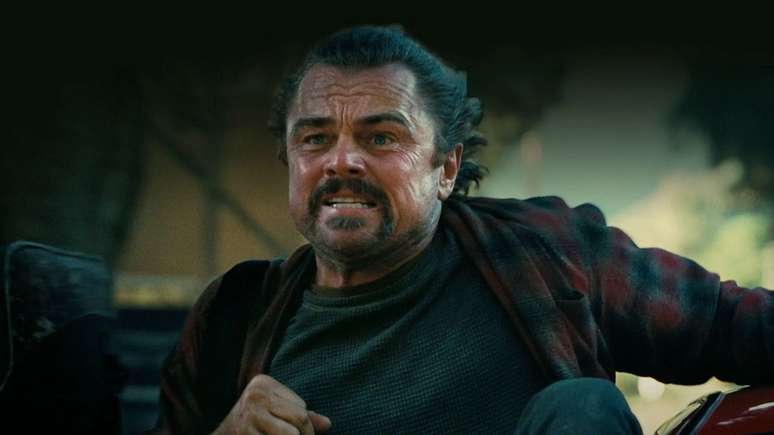 Quantas pessoas já assistiram a 'Uma Batalha Após a Outra', novidade com Leonardo DiCaprio, nos cinemas brasileiros (Divulgação/Warner Bros.)