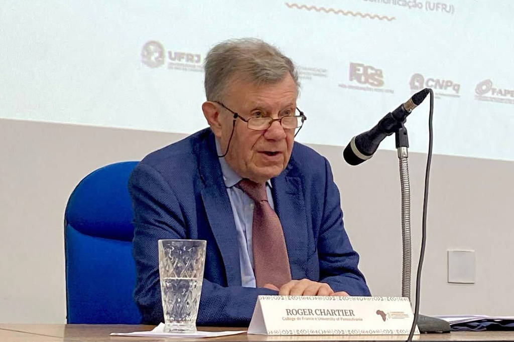 Roger Chartier: IA é a segunda revolução na leitura - 18/10/2025 - Ilustrada