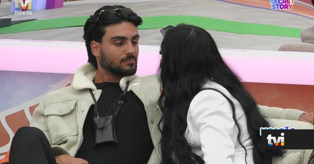 Troca de olhares e flirt caliente! Mariana aproxima-se da boca de Rui e este nem se mexeu - Secret Story