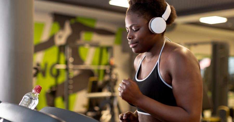 Brasileiros buscam mais por cardio do que musculação em pesquisas online