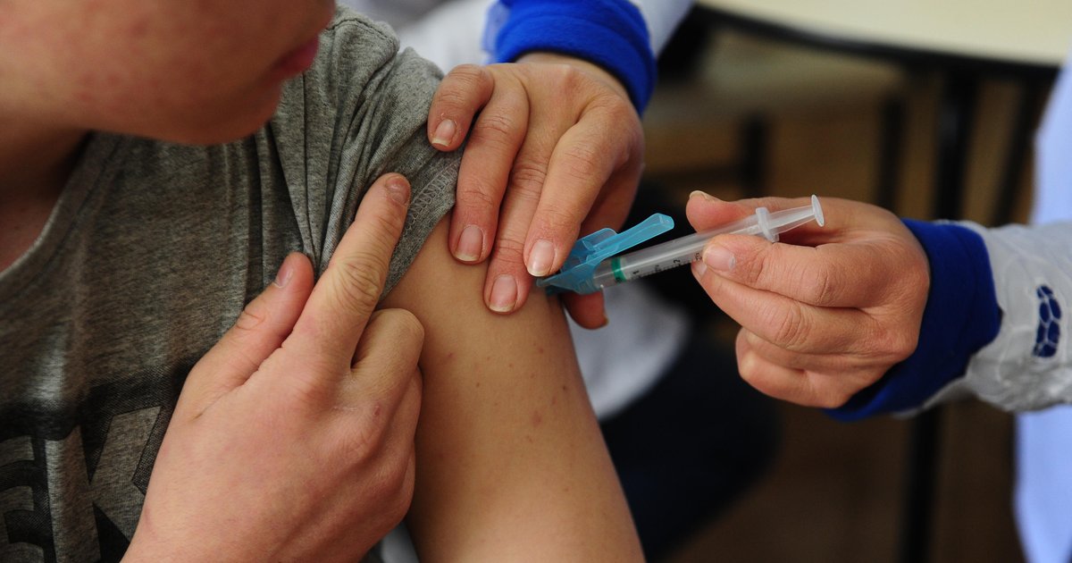 Vacinação contra o HPV para jovens de 15 a 19 anos é prorrogada até dezembro e está disponível em Passo Fundo 